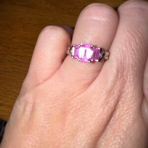 Elegant 3-Stone Pink Gemstone Ring Sz 7